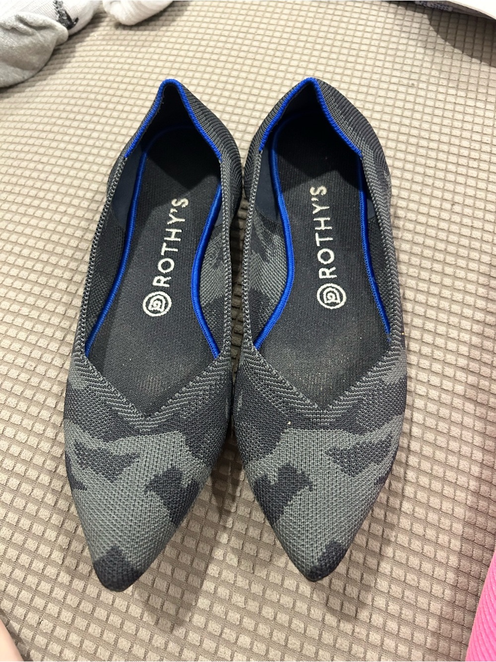 Rothy's Gray Camo Pointed Knit Flats with Blue Trim